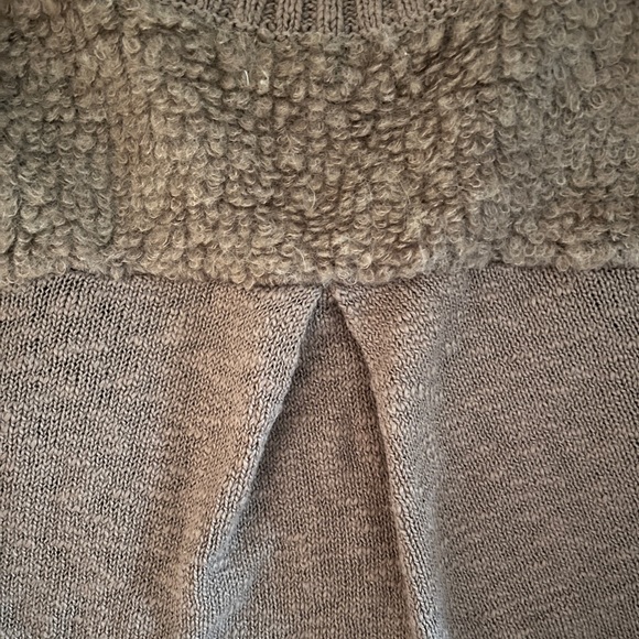 Sleeping On Snow Anthropologie Open Front Taupe Cardigan Fuzzy Boucle Sweater L - Picture 5 of 5